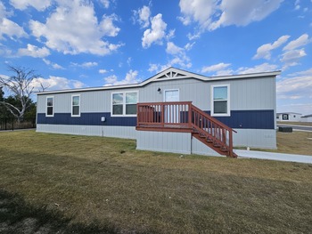 Thumbnail of mobile home