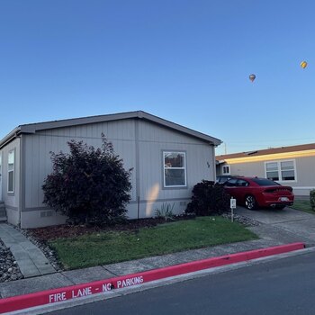 Thumbnail of mobile home