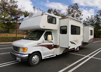 Thumbnail of RV