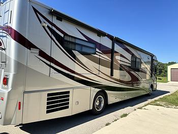 Thumbnail of RV
