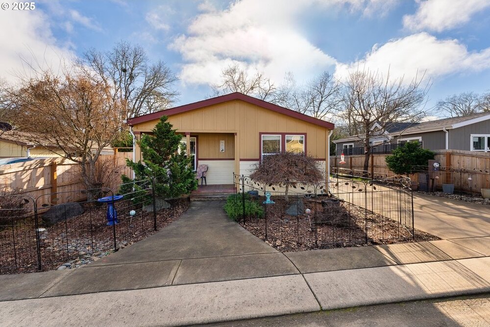Photo of Mobile Home