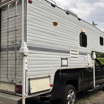 Thumbnail of RV