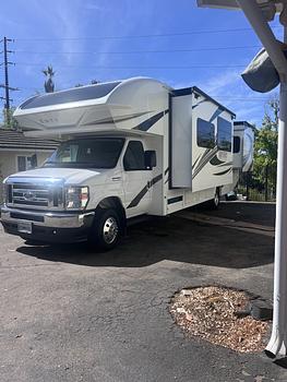 Thumbnail of RV