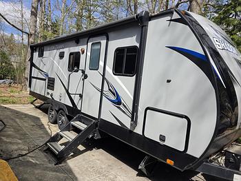 Thumbnail of RV
