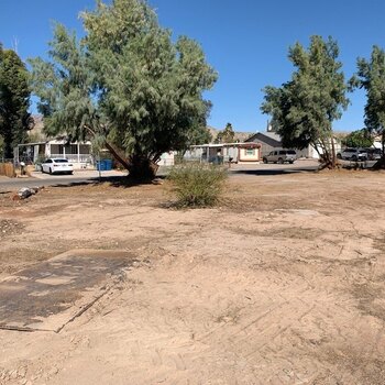 Thumbnail of mobile home lot
