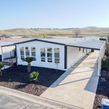 Thumbnail of mobile home