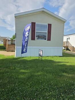 Thumbnail of mobile home