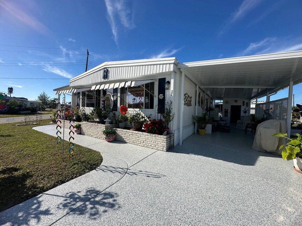 Photo of Mobile Home