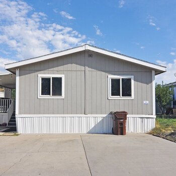 Thumbnail of mobile home