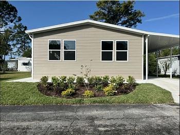 Thumbnail of mobile home