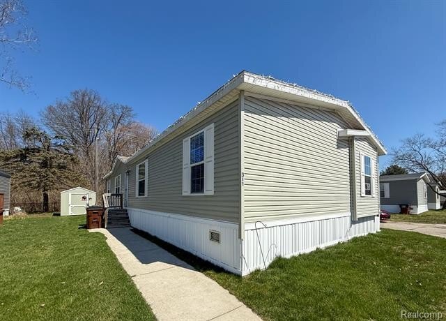 Photo of Mobile Home