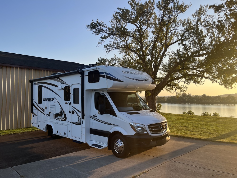 Photo of Rv