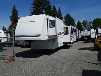 Thumbnail of RV