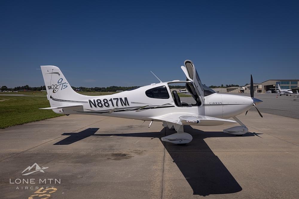 N8817M-09.jpg