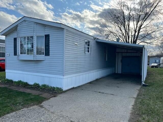 Photo of Mobile Home