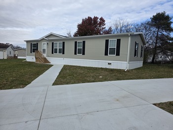 Thumbnail of mobile home