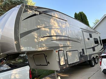 Thumbnail of RV