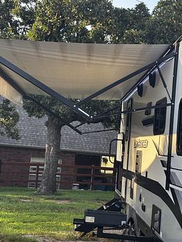 Thumbnail of RV