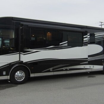 Thumbnail of RV