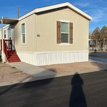 Thumbnail of mobile home