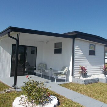 Thumbnail of mobile home