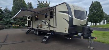 Thumbnail of RV