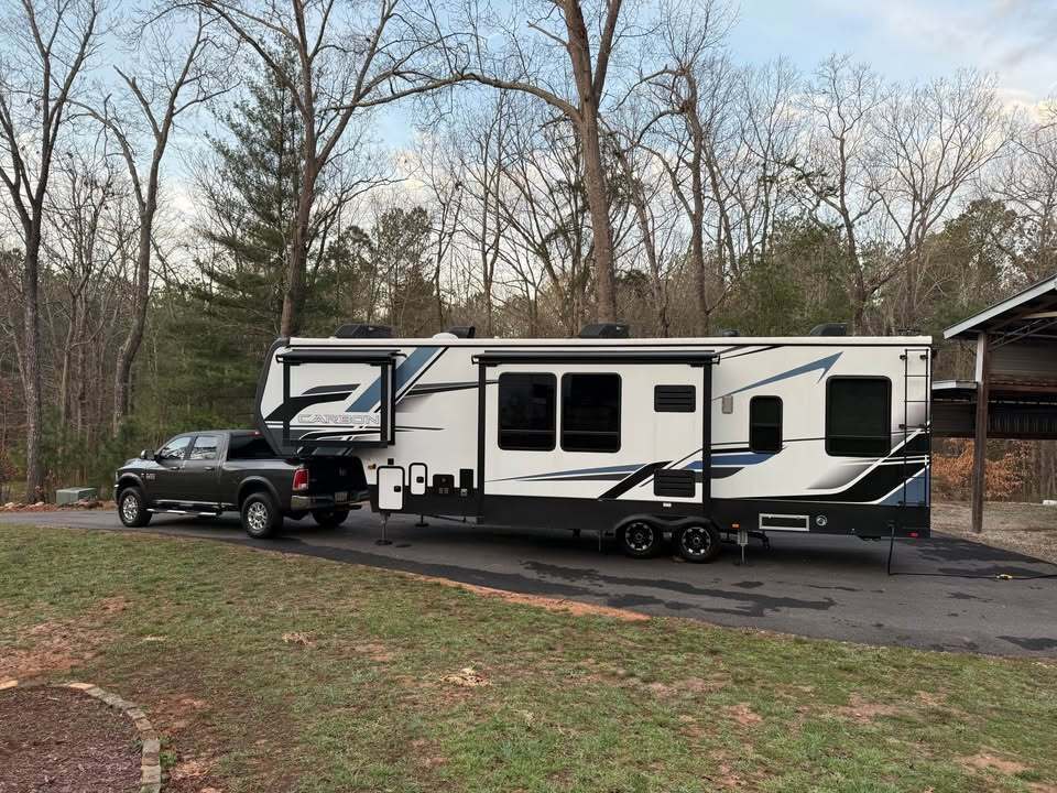 Photo of Rv
