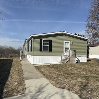 Thumbnail of mobile home