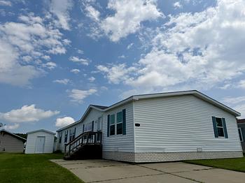 Thumbnail of mobile home
