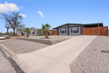 Thumbnail of mobile home