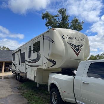 Photo of Rv