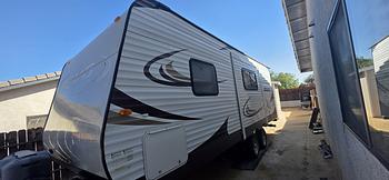 Thumbnail of RV
