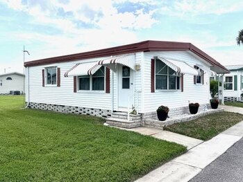 Thumbnail of mobile home