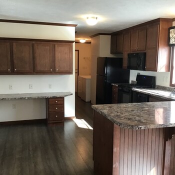 Thumbnail of mobile home