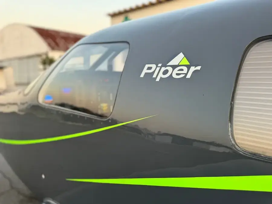 7124/piper-jetprop-1999-flightmarket-id-7124-22497.webp
