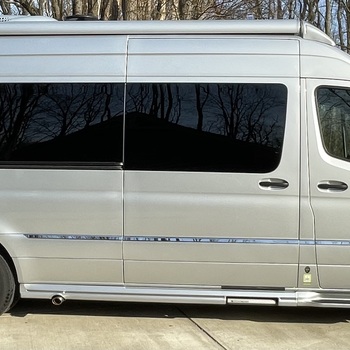 Thumbnail of RV