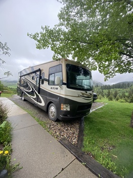 Thumbnail of RV