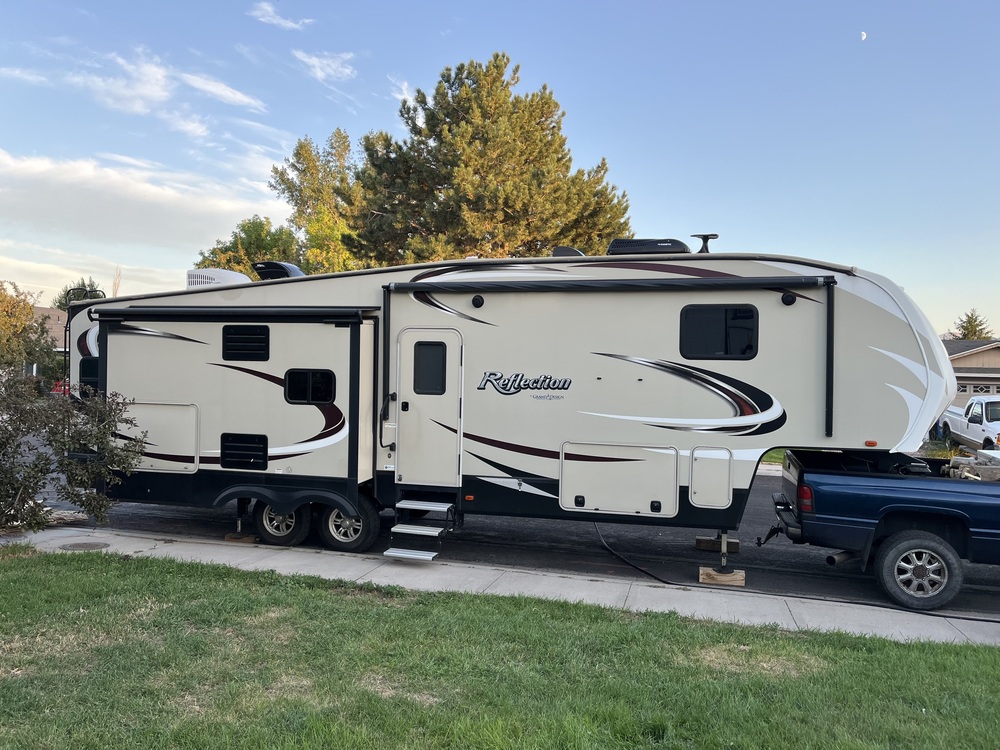 Photo of Rv