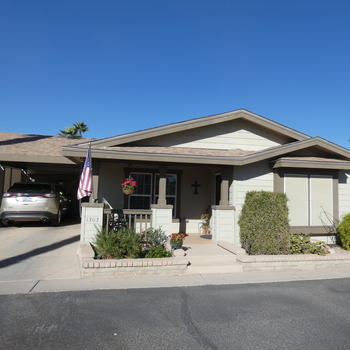 Thumbnail of mobile home