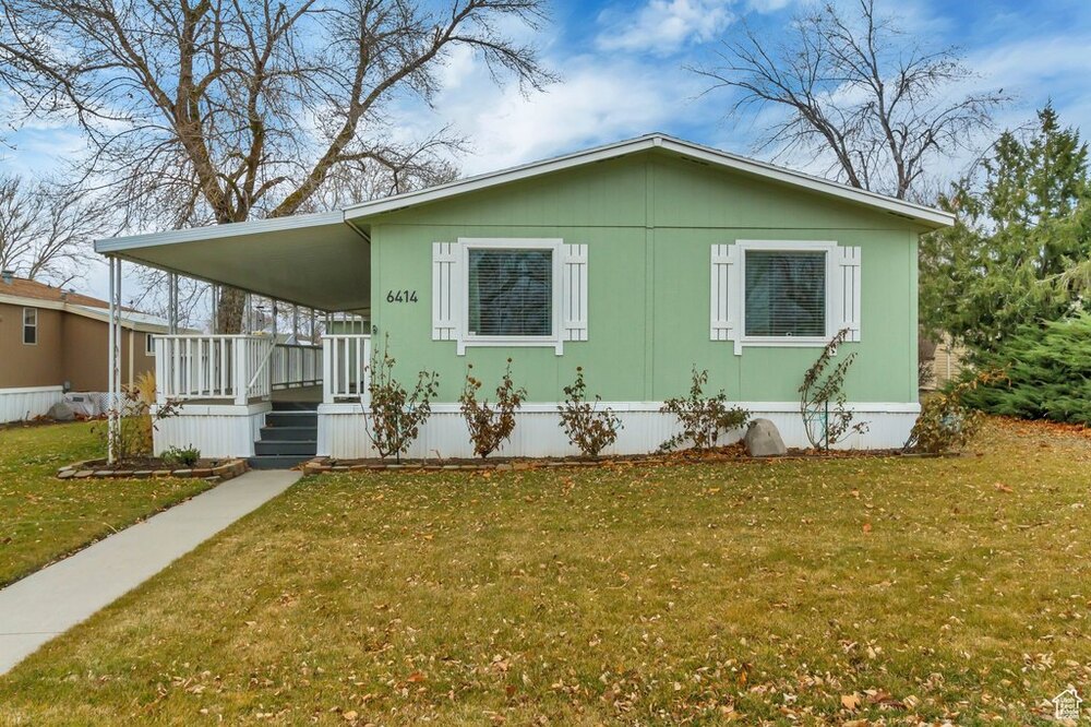 Photo of Mobile Home