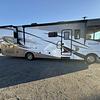 RV for Sale: 2014 MONARCH SE 32WBD