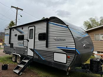 Thumbnail of RV