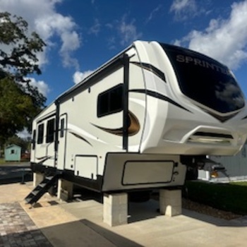 Thumbnail of RV lot