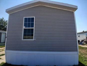 Thumbnail of mobile home