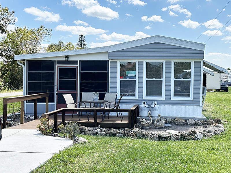 Photo of Mobile Home