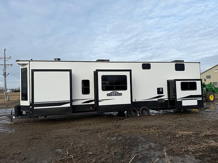 Photo of Rv