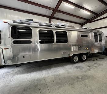 Thumbnail of RV