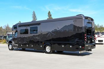 Thumbnail of RV