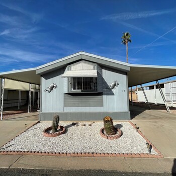 Thumbnail of mobile home