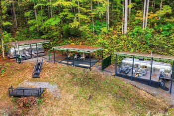 Thumbnail of mobile home lot